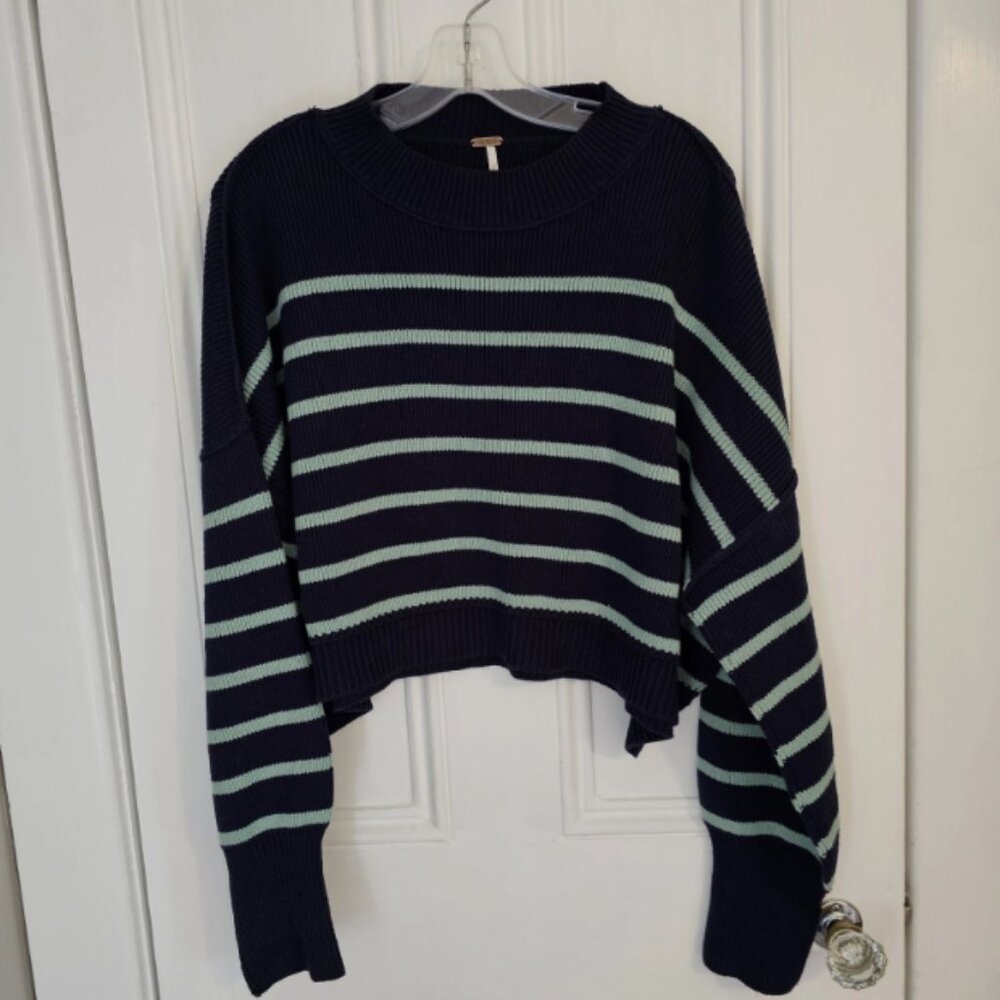 Free People Womens Medium Easy Street Cropped Striped Pullover Oversized Sweater